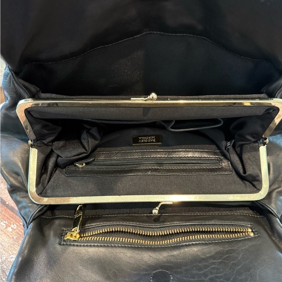 Badgley Mischka Super soft Black Quilted Shoulder Bag - Picture 8 of 13